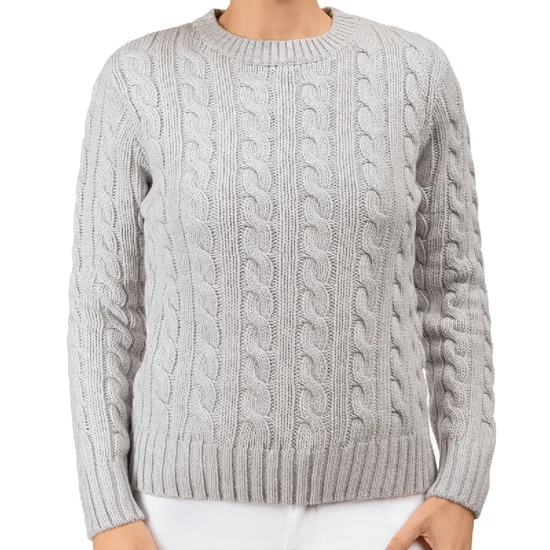 Cable Knit Pullover in Pale Grey