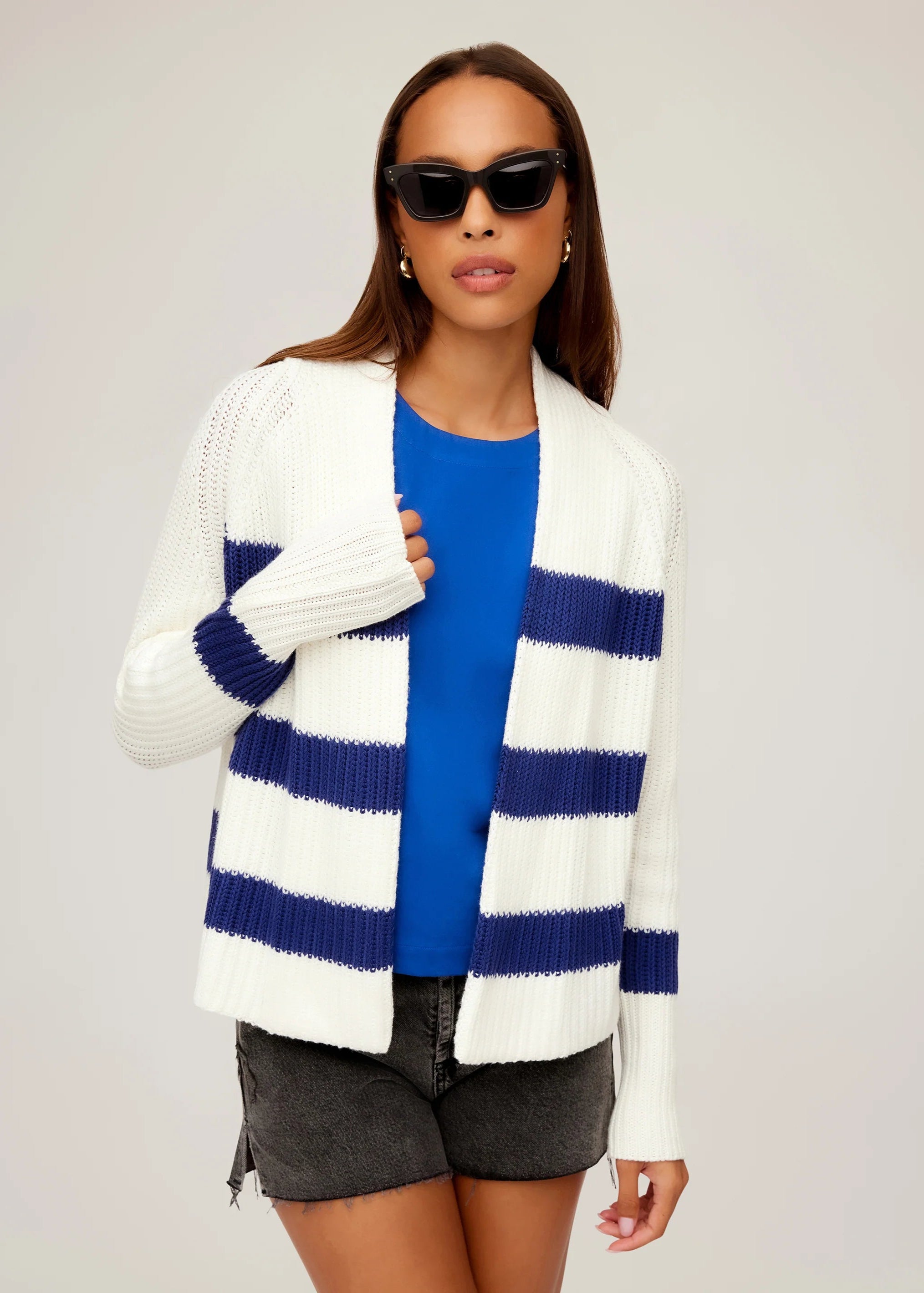 Cely Cropped Cardigan in Off White/Navy Preppy Women's College
