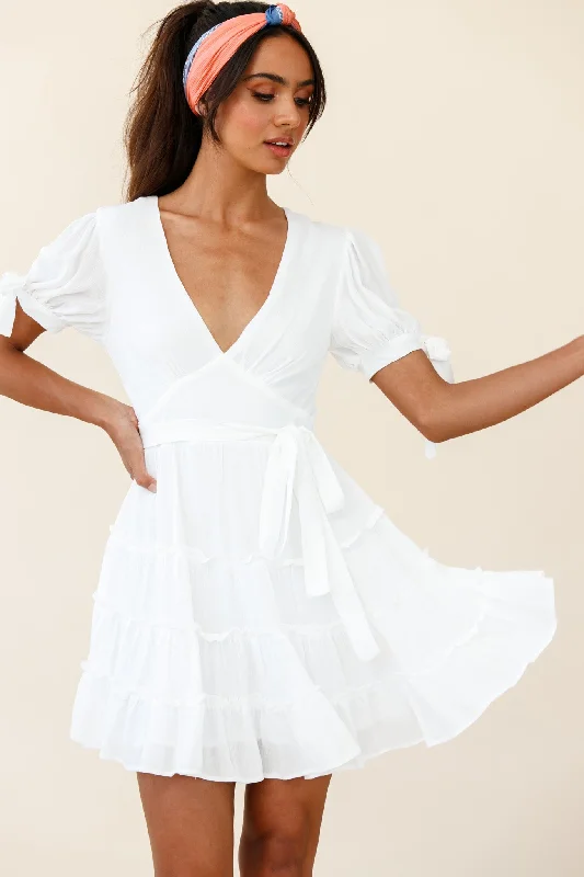 Jocelyn Short Sleeve Tied Cuff Layered Ruffle Dress White Athletic Women's 