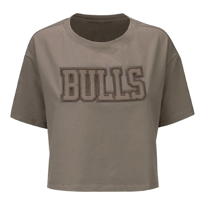 Ladies Chicago Bulls Pro Standard Neutral Cropped T-Shirt