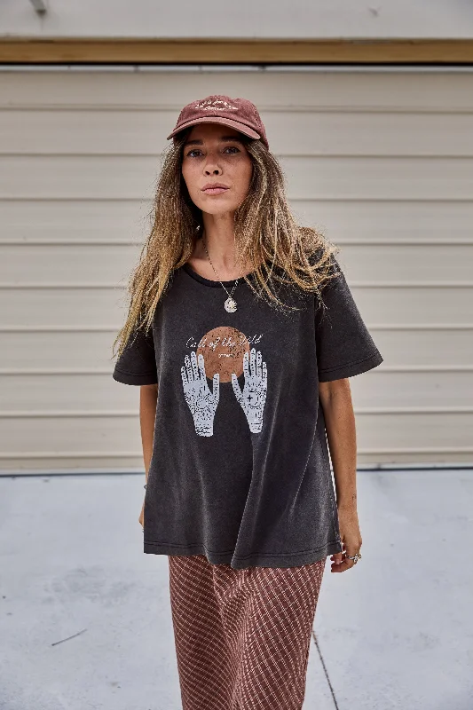 Call of the Wild T-Shirt - Washed Charcoal Bold Women's Animal Print