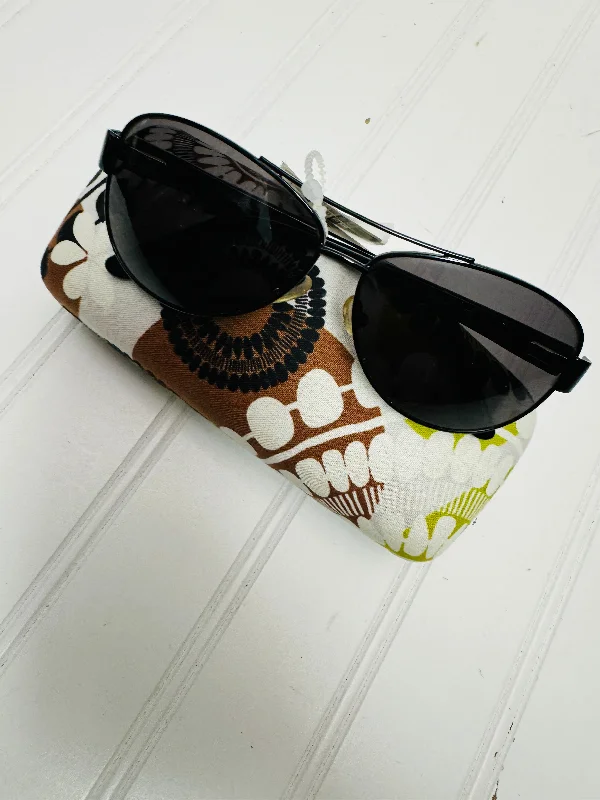 Sunglasses By Vera Bradley Glossy Metal Frame Look