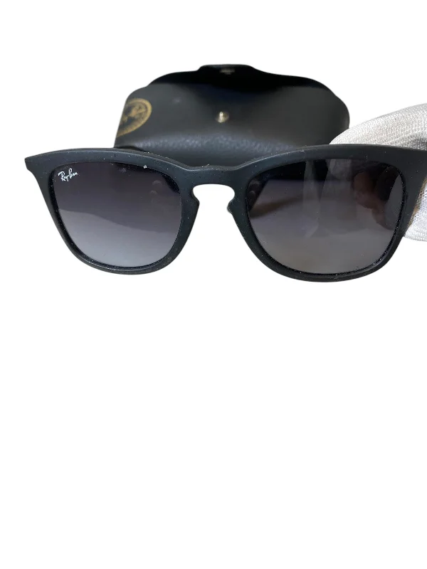 Sunglasses Designer By Ray Ban Geometric - Shaped Avant - Garde