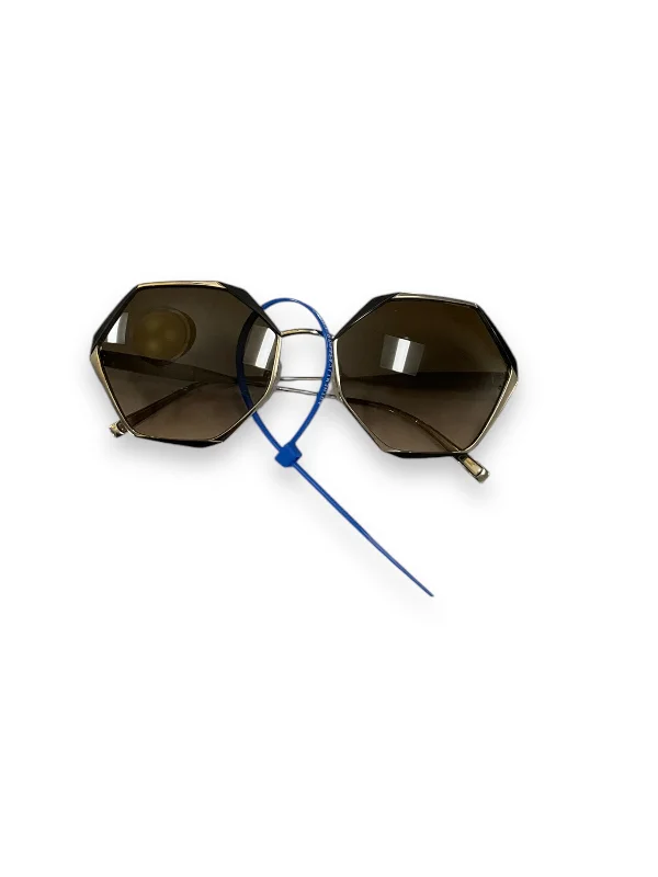 Sunglasses Luxury Designer By Mcm Colored - Lens Sports Style