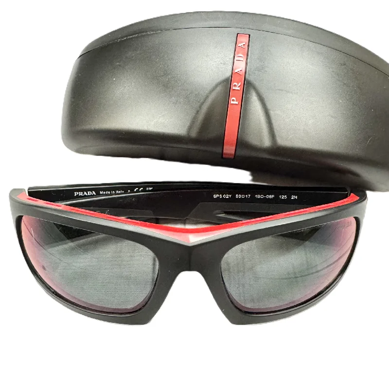Sunglasses Luxury Designer By Prada Retro Round - Frame Look
