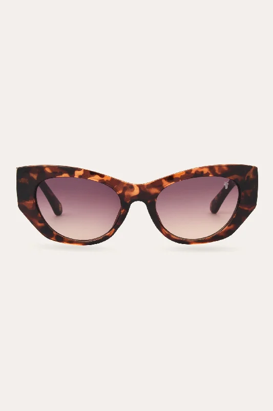 Amelia Sunglasses Thin - Rimmed Elegant Style