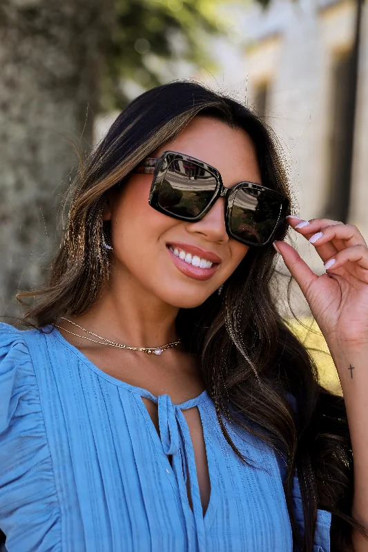 Coolest Essence Oversized Square Sunglasses Fashionable Look