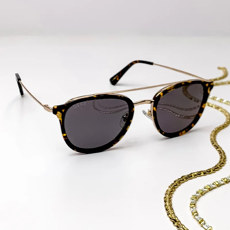DIFF | Camden Polarized Aviator Sunglasses in Fiery Tort Magnetic - Attachment Style