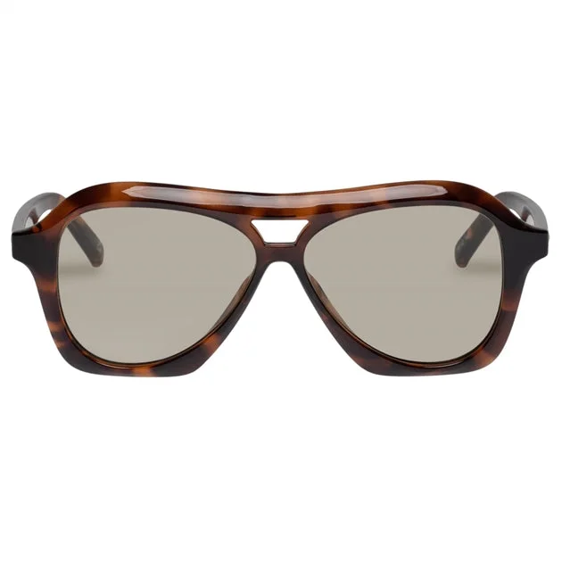 Drizzle (Tort) Oval - Rimmed Sophisticated Look