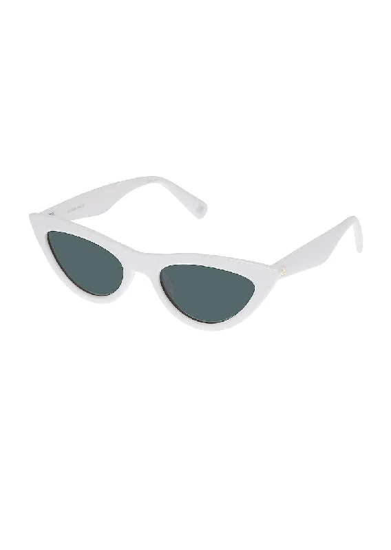 Dualism - Ivory Cat - Eye Feminine Design