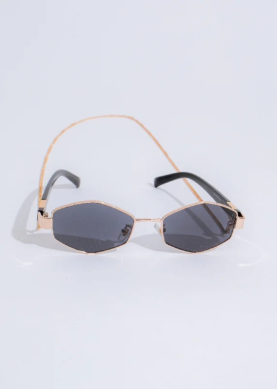 Looking Pretty Sunglasses Black Vintage Horn - Rimmed Style