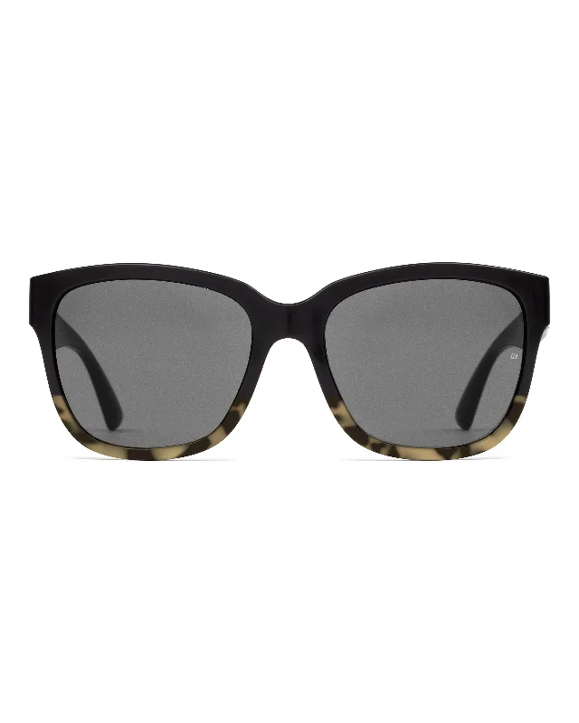 Odyssey Glasses Fashionable Look