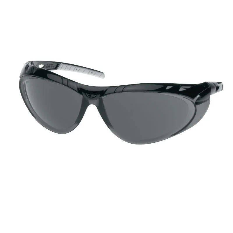 Grey Lens / Black Frame