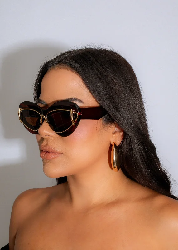So Chic Sunglasses Brown Geometric - Patterned Frame Design