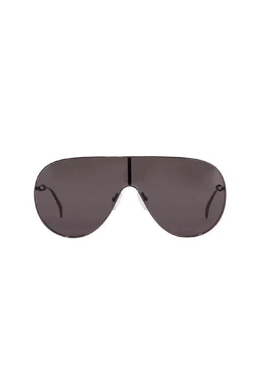 ALEXANDER MCQUEEN studded mask sunglasses for a bold and ed Unisex Angular Frame Style