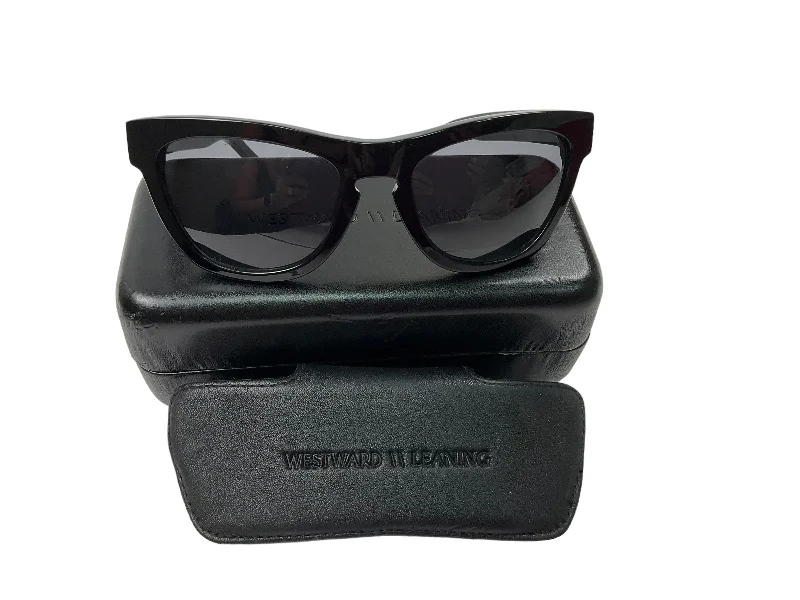 Sunglasses By Cmb Wood - Grain Accent Natural Look