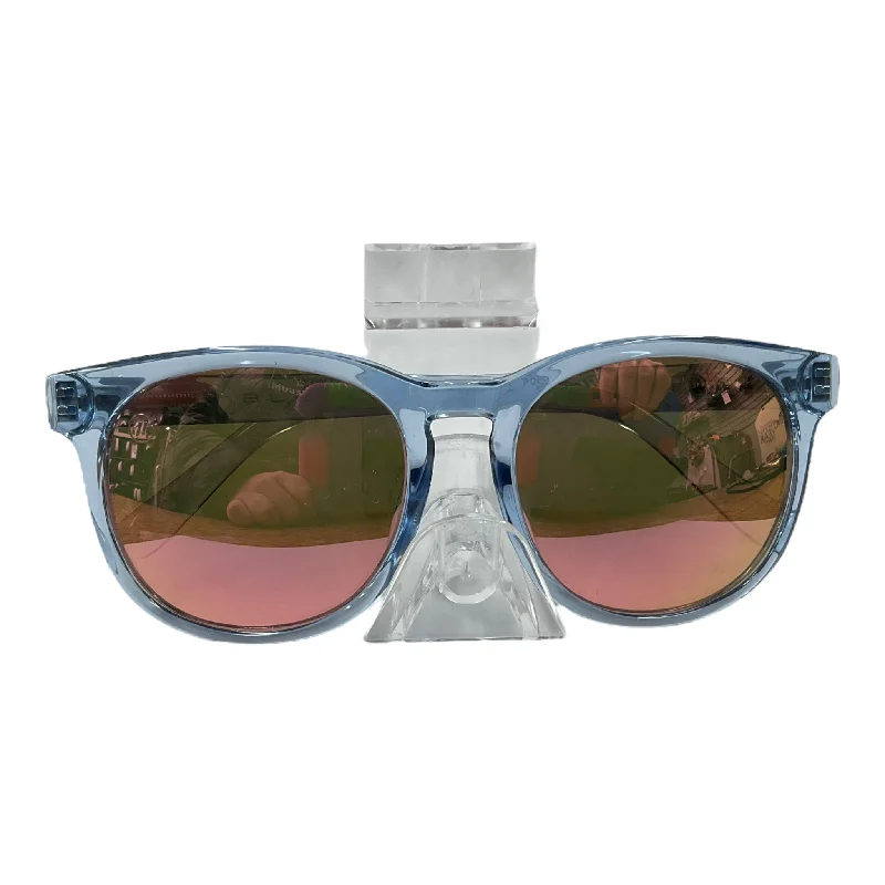 Sunglasses By Cmc Retro Round - Frame Look