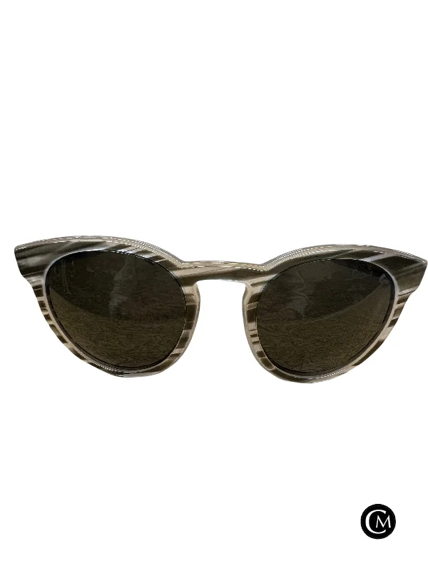 Sunglasses By Dolce And Gabbana Polarized - Lens Fishing Style