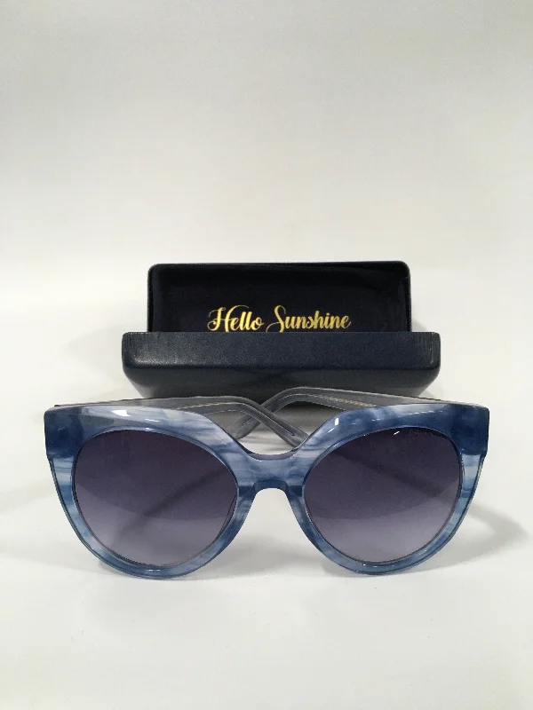 Sunglasses By Draper James Fashionable Look