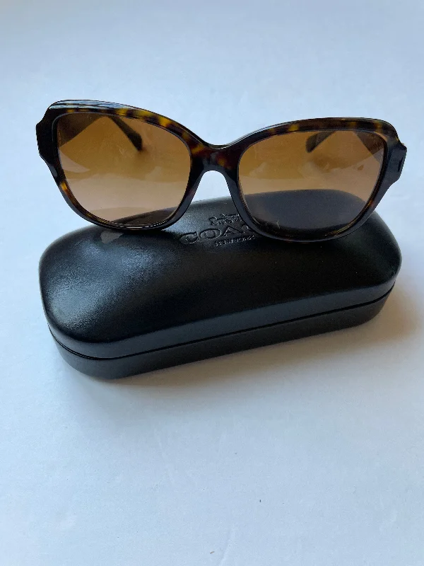 Sunglasses Designer By Coach, Size: Small Geometric - Patterned Frame Design