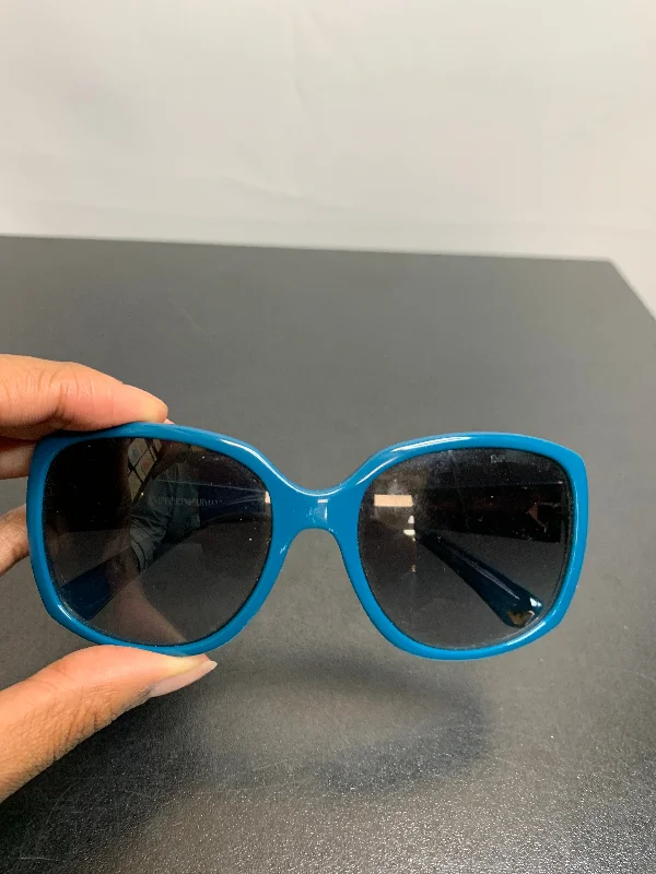 Sunglasses Designer By Emporio Armani Cat - Eye Feminine Design