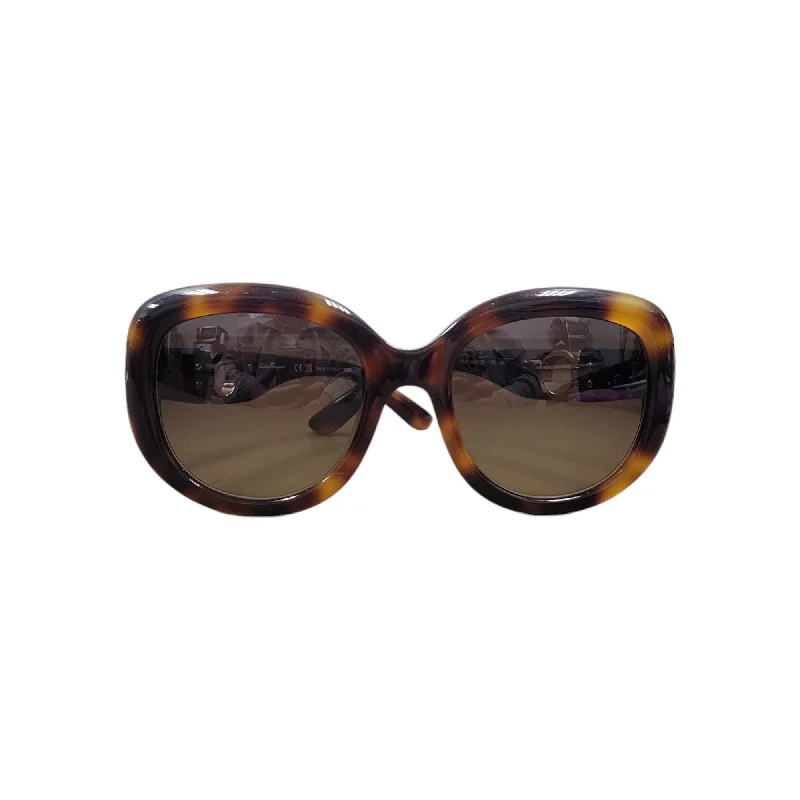 Sunglasses Designer By Ferragamo Oval - Rimmed Sophisticated Look