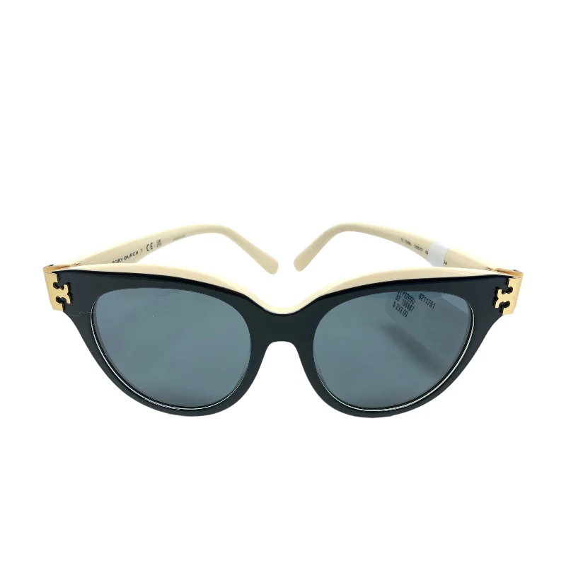 Sunglasses Designer By Tory Burch Classic Aviator Style