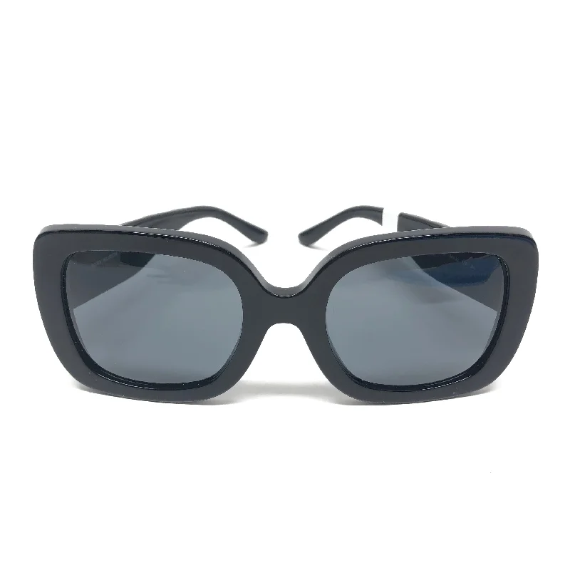 Sunglasses Designer By Tory Burch High - Tech Smart Glasses