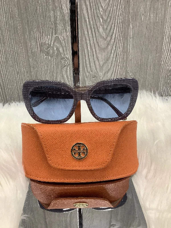 Sunglasses Designer By Tory Burch Retro Round - Frame Look