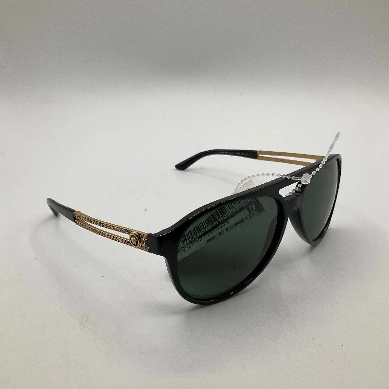 Sunglasses Designer By Versace Clip - On Sunglasses Convenience