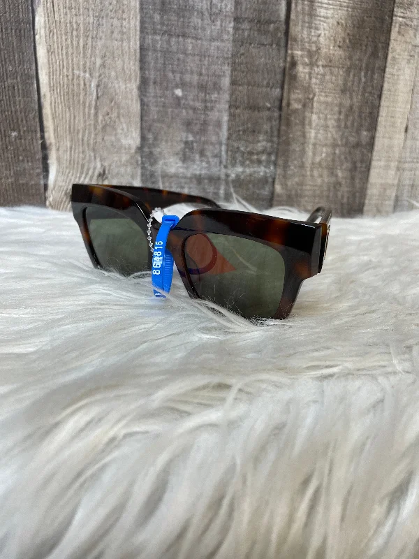 Sunglasses Luxury Designer By Mcm Translucent Frame Modern Aesthetic