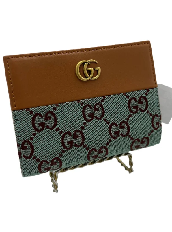 Like New! Gucci GG Designer Bifold Card /Coin Holder Wallet Cat - Eye Vintage Revival Like New! Gucci GG Designer Bifold Card /Coin Holder Wallet Cat - Eye Vintage Revival